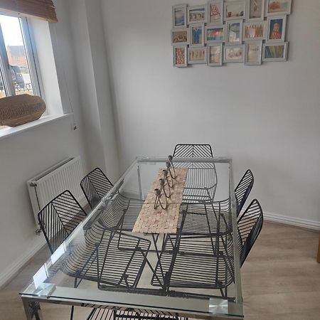 Beach Break Aberavon Holiday Home By The Sea 포트탤벗 외부 사진
