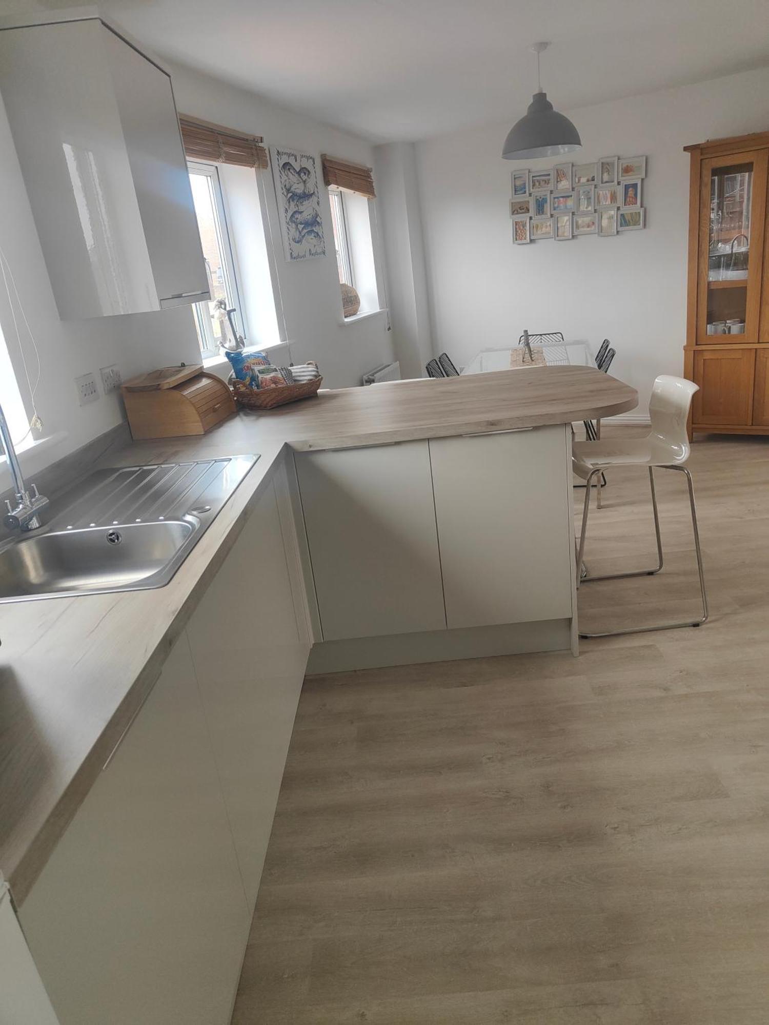 Beach Break Aberavon Holiday Home By The Sea 포트탤벗 외부 사진